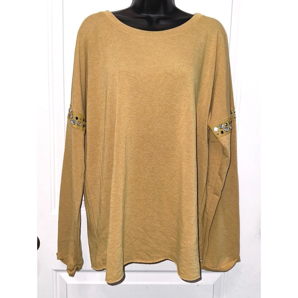Vocal mustard yellow long sleeve top